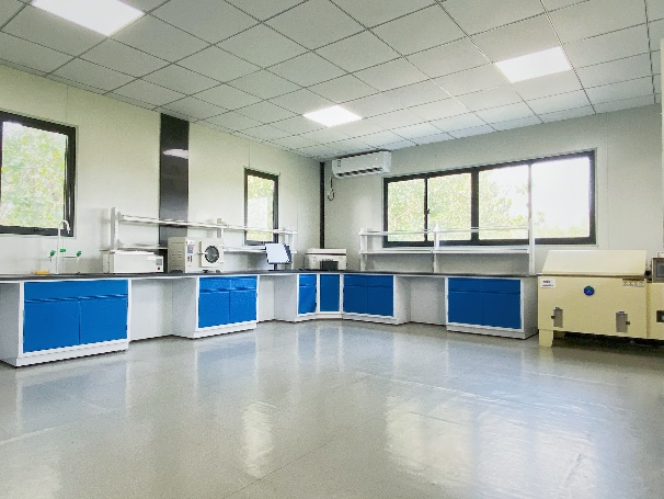 Mechanical / Chemical Lab
